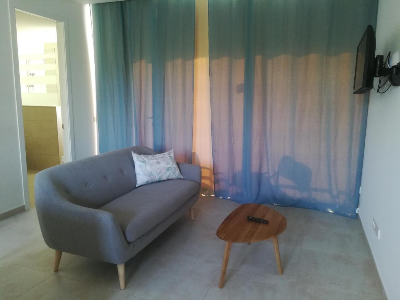 Apartamentos Villa Primera Cala Figuera  Εξωτερικό φωτογραφία
